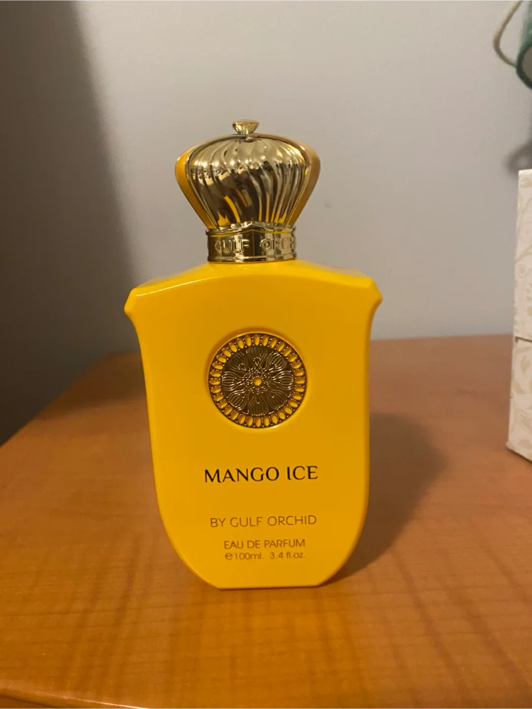 A bunch of Different Cologne Decants image indicator(3)