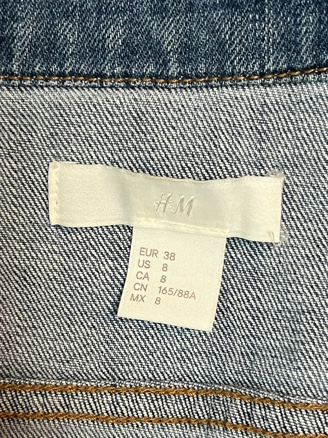 H&M Denim Jacket - Size 8 image indicator(5)