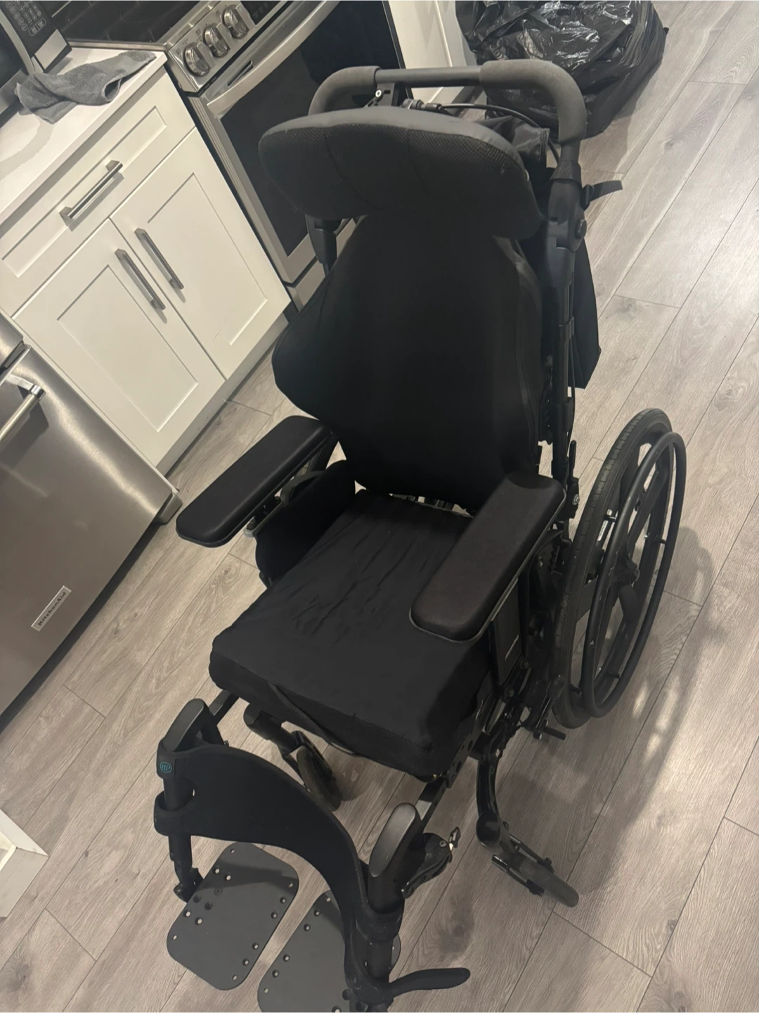 ROHO Wheelchair - photo 4