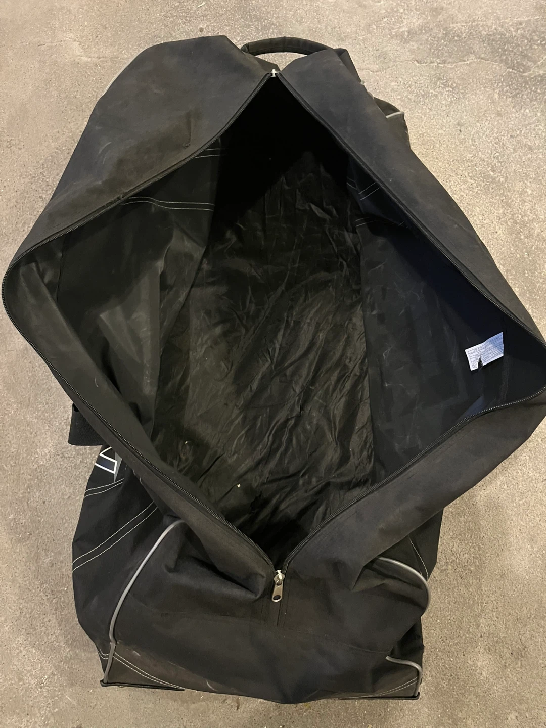 Easton Stealth SI Wheeled Hockey Bag - photo 5