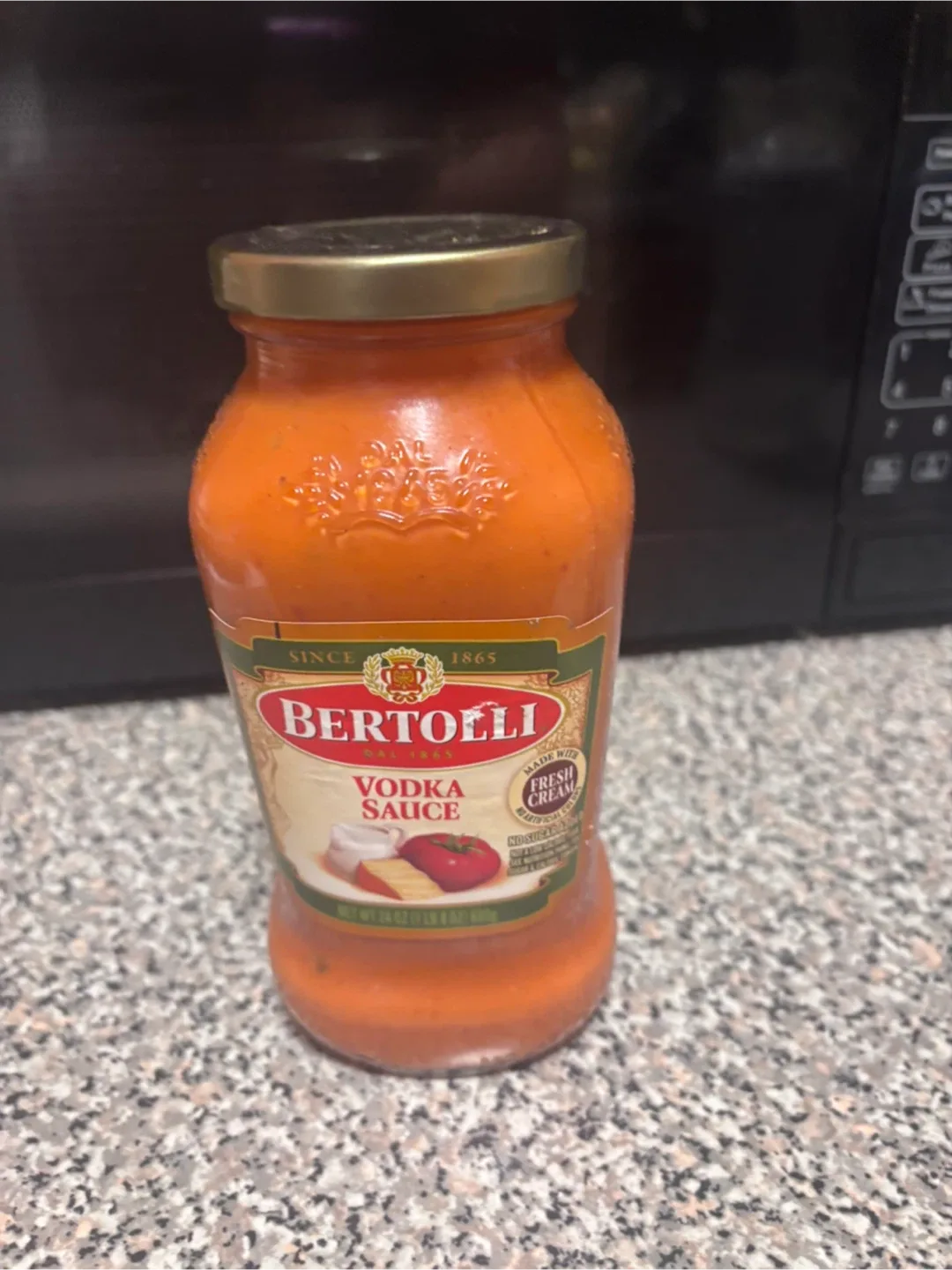 Bertolli Vodka Sauce & Vitarella Spaghetti image indicator(2)