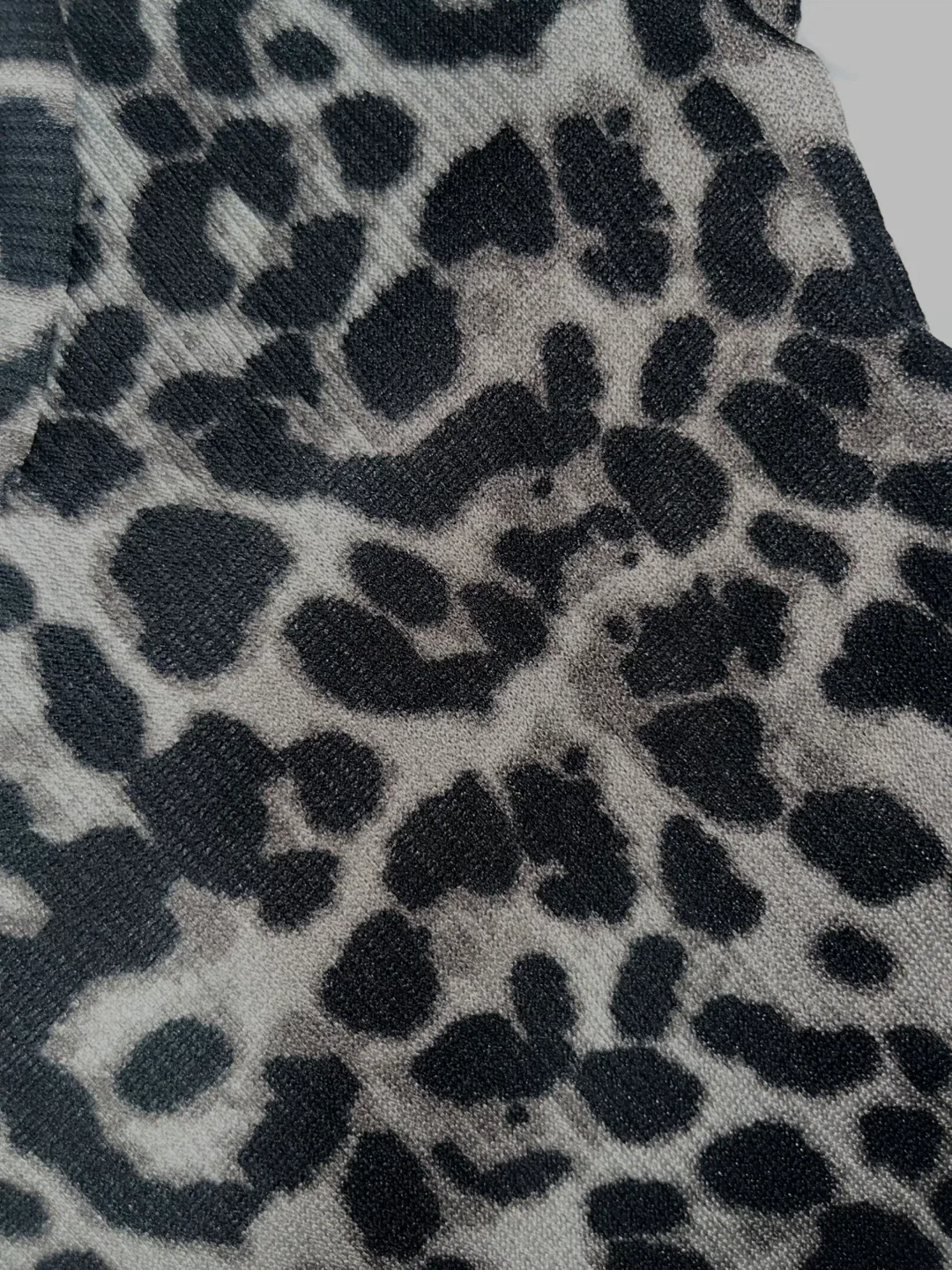 Leopard Print Long Sleeve Top - Size S image indicator(3)