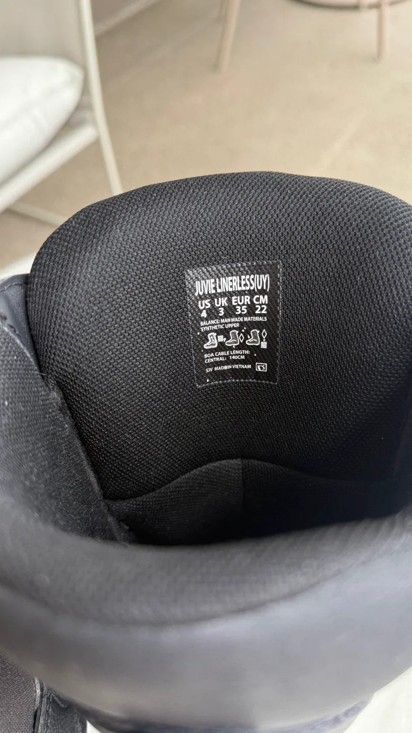 Vans Juvie Linerless Snowboard Boots - US 4 image indicator(5)