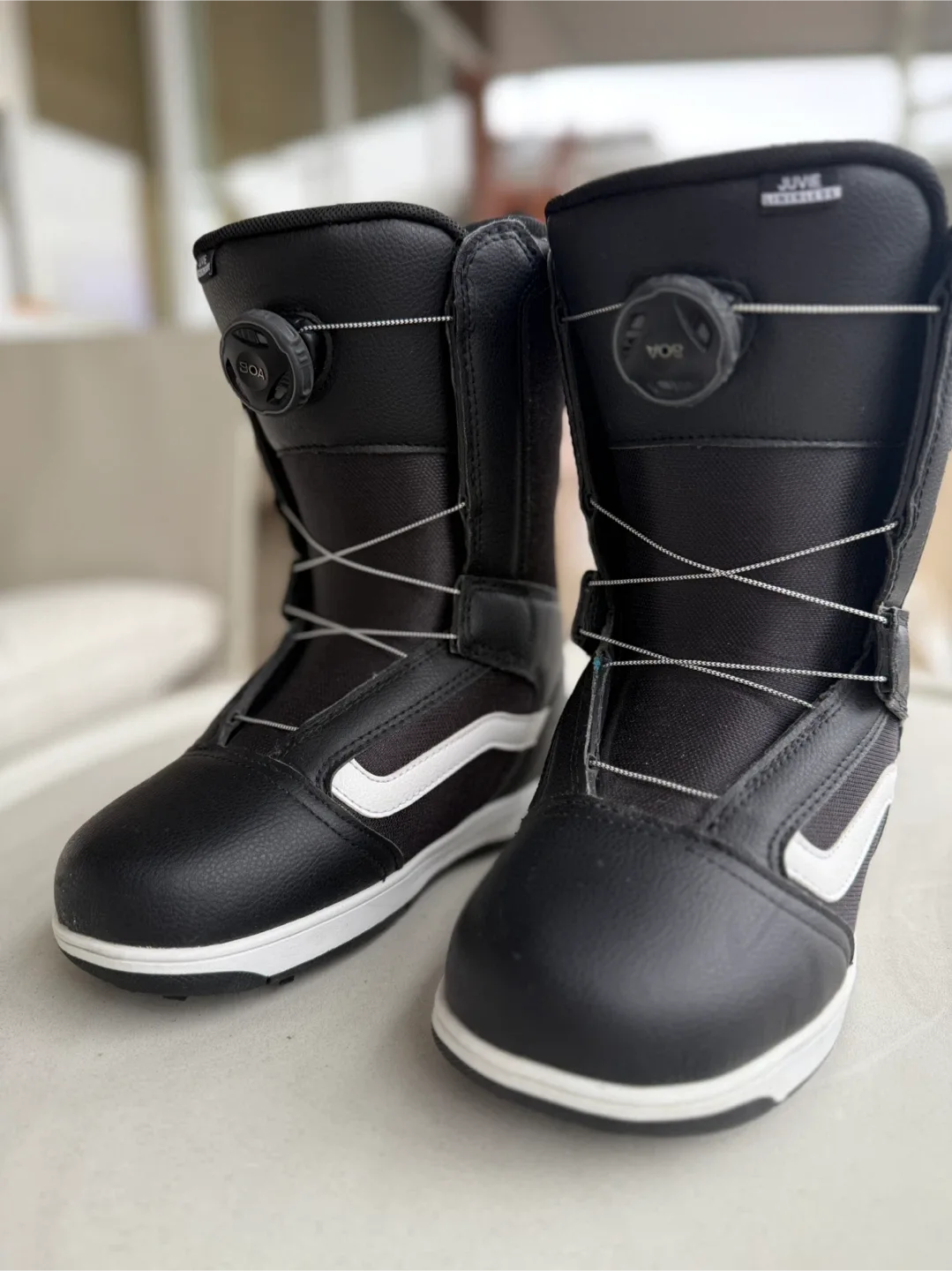 Vans Juvie Linerless Snowboard Boots - US 4