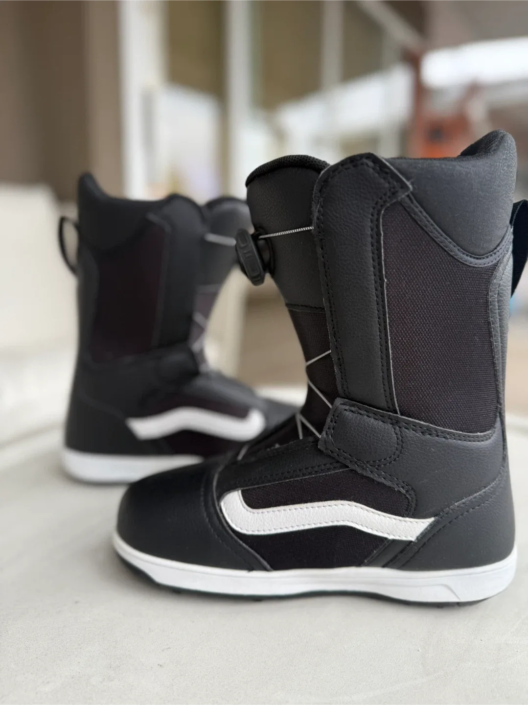 Vans Juvie Linerless Snowboard Boots - US 4 image indicator(8)