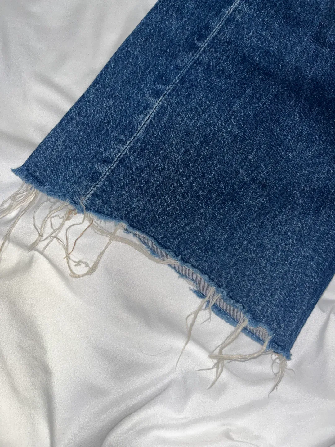 American Eagle Jeans - Size 0 image indicator(3)