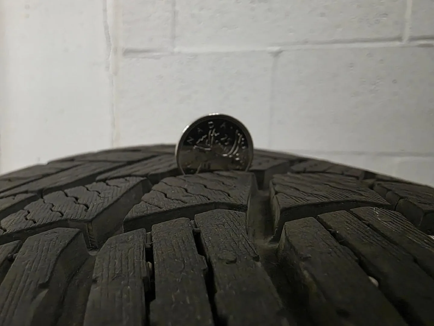Michelin X-Ice Snow Tires & Rims image indicator(8)