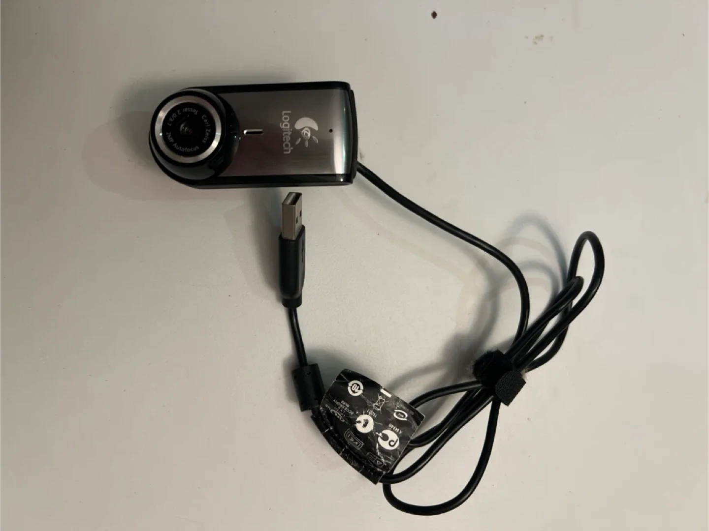 🥕 Logitech Webcam thumbnail