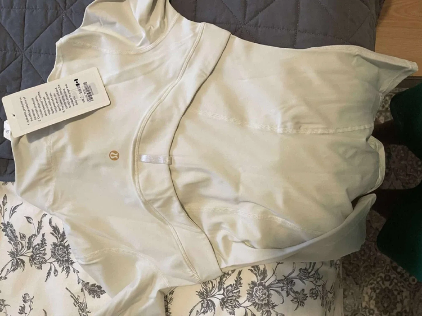 New Lululemon Define Jacket Size 2 image indicator(3)