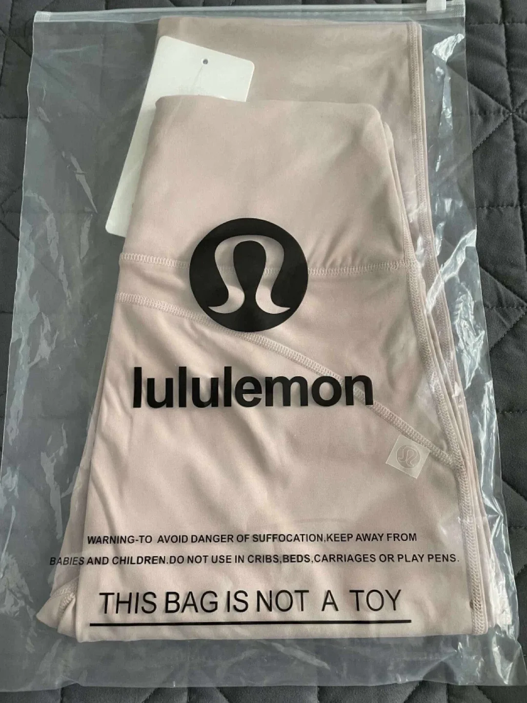 New Lululemon Align Leggings - Size 2 image indicator(4)