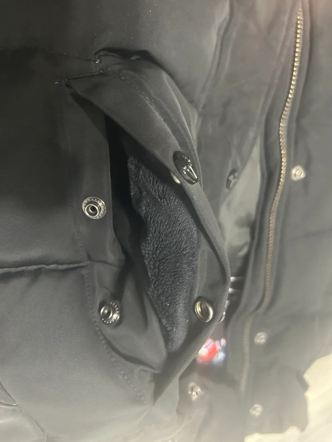 Moose Knuckles Down Parka - Size M/M image indicator(7)