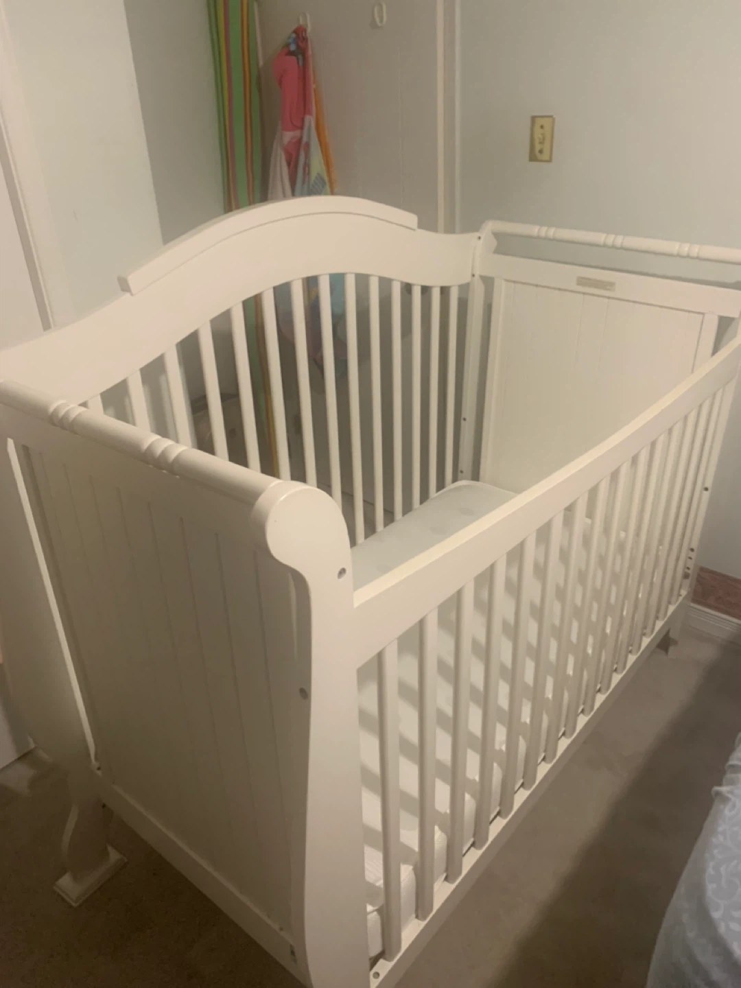 White Baby Crib - photo 2