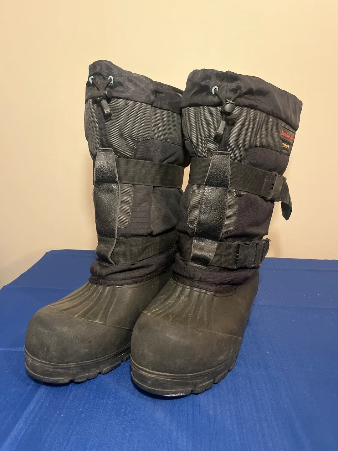 Absolute Zero Winter Boots size 13 Men’s image indicator(2)