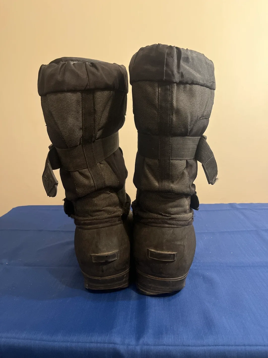 Absolute Zero Winter Boots size 13 Men’s image indicator(5)