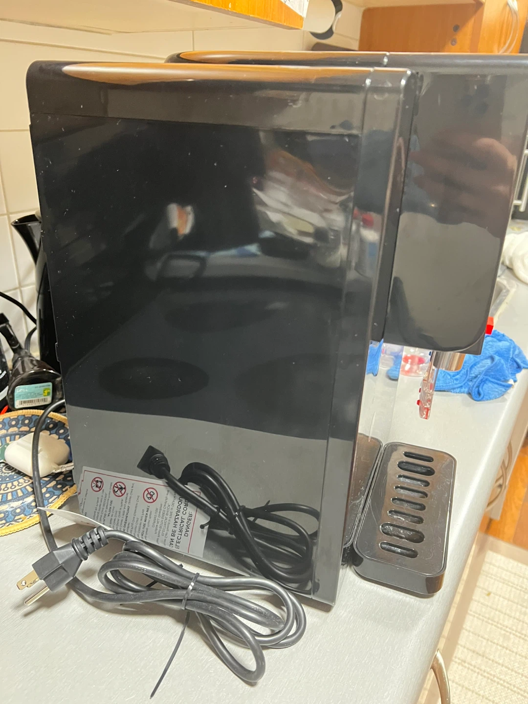 Westinghouse Water Dispenser - photo 3