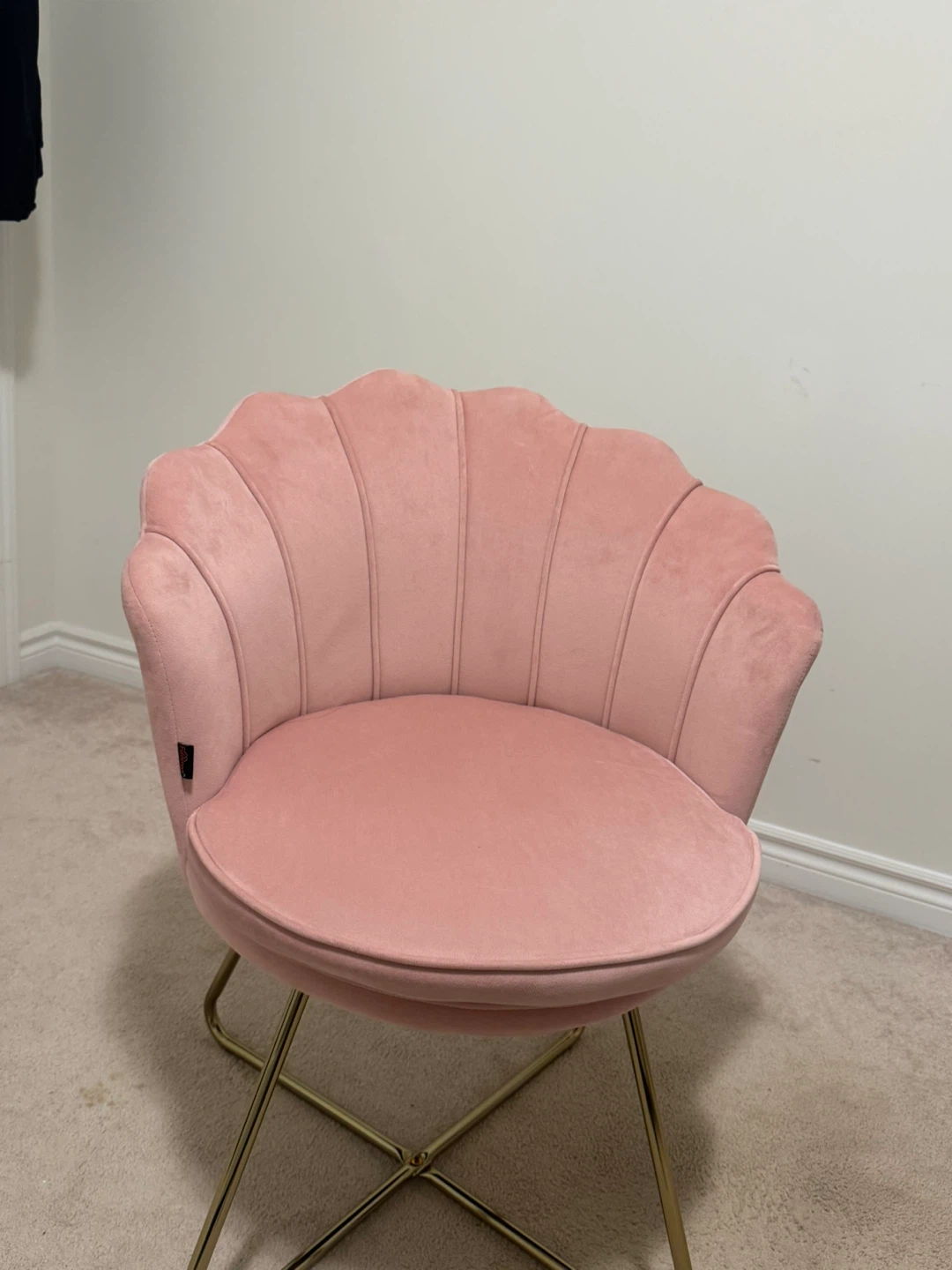Pink Velvet Shell Accent Chair - photo 4
