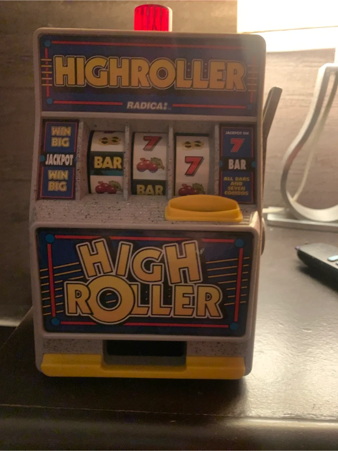 Radica High Roller Slot Bank image indicator(2)