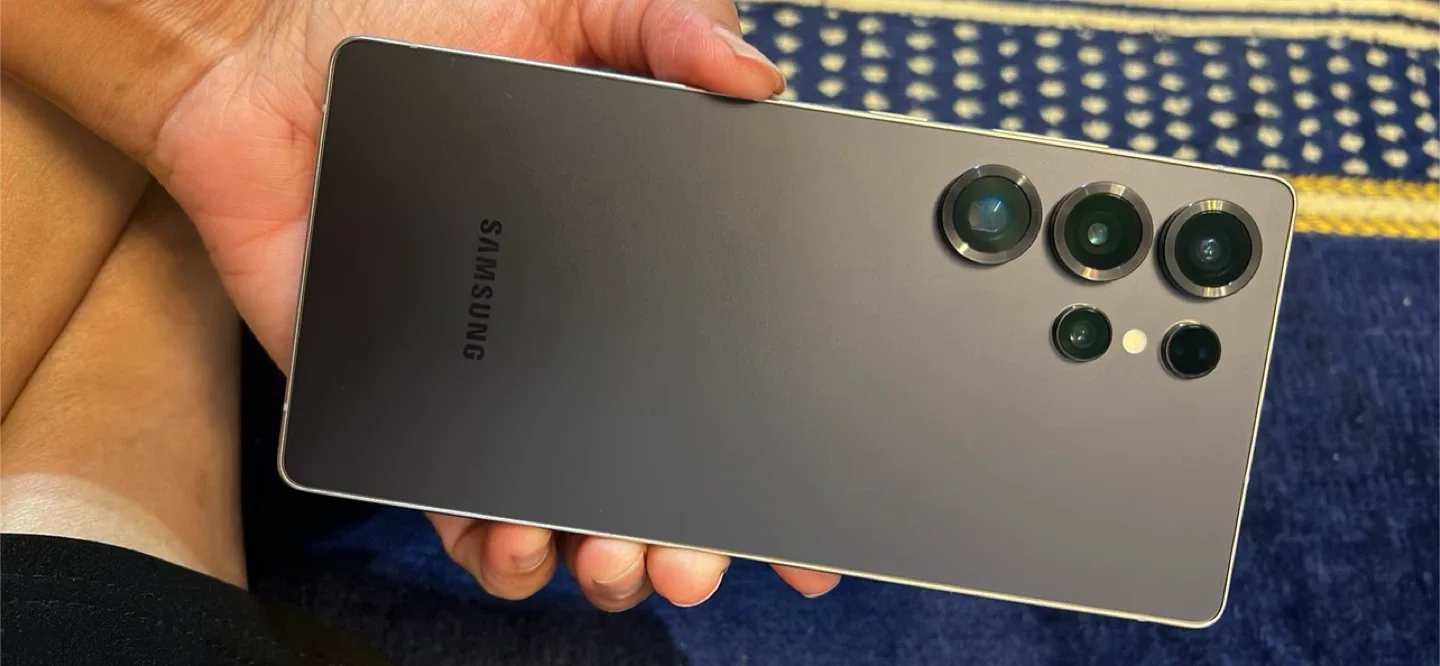 Samsung Galaxy S23 Ultra - Phantom Black image indicator(4)