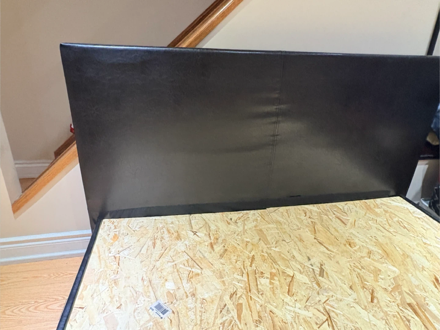 Queen size Black Faux Leather Bed Frame - photo 4