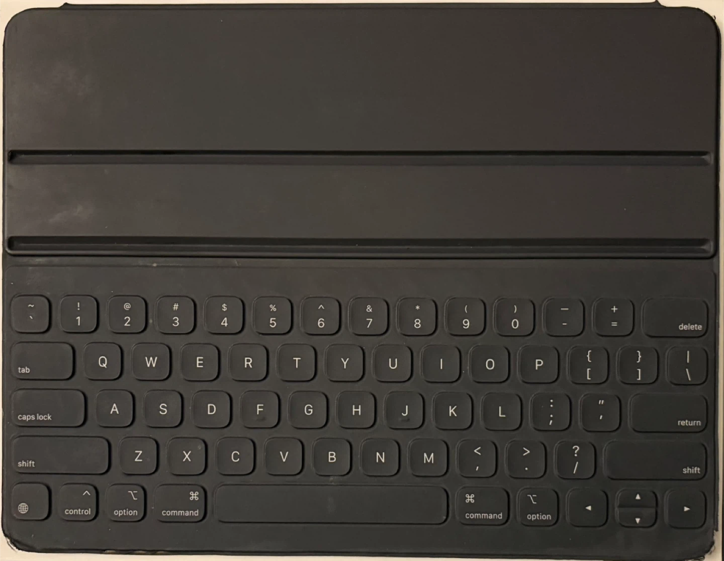 Apple 12.9-inch iPad Pro Smart Keyboard Folio