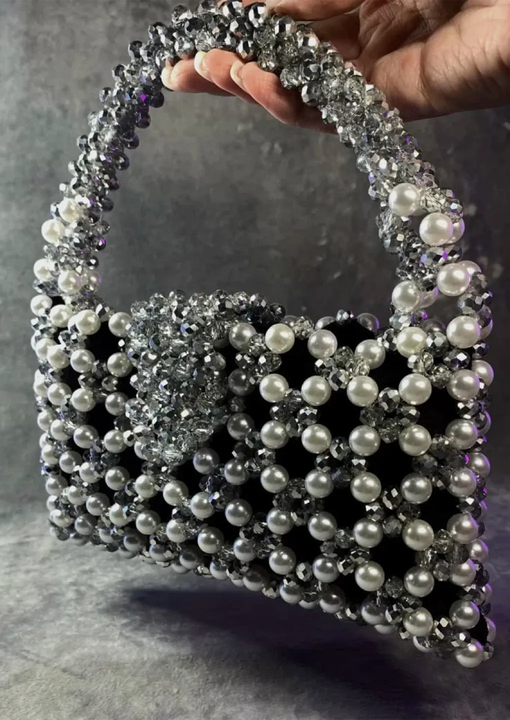 Handmade Crystal Beaded Purse image indicator(3)