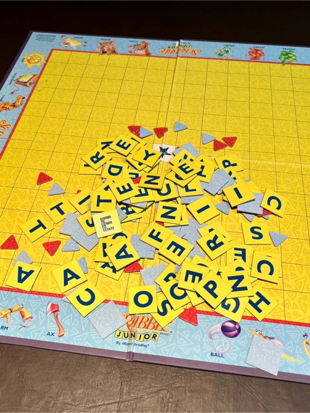 Scrabble Junior Board Game - photo 4