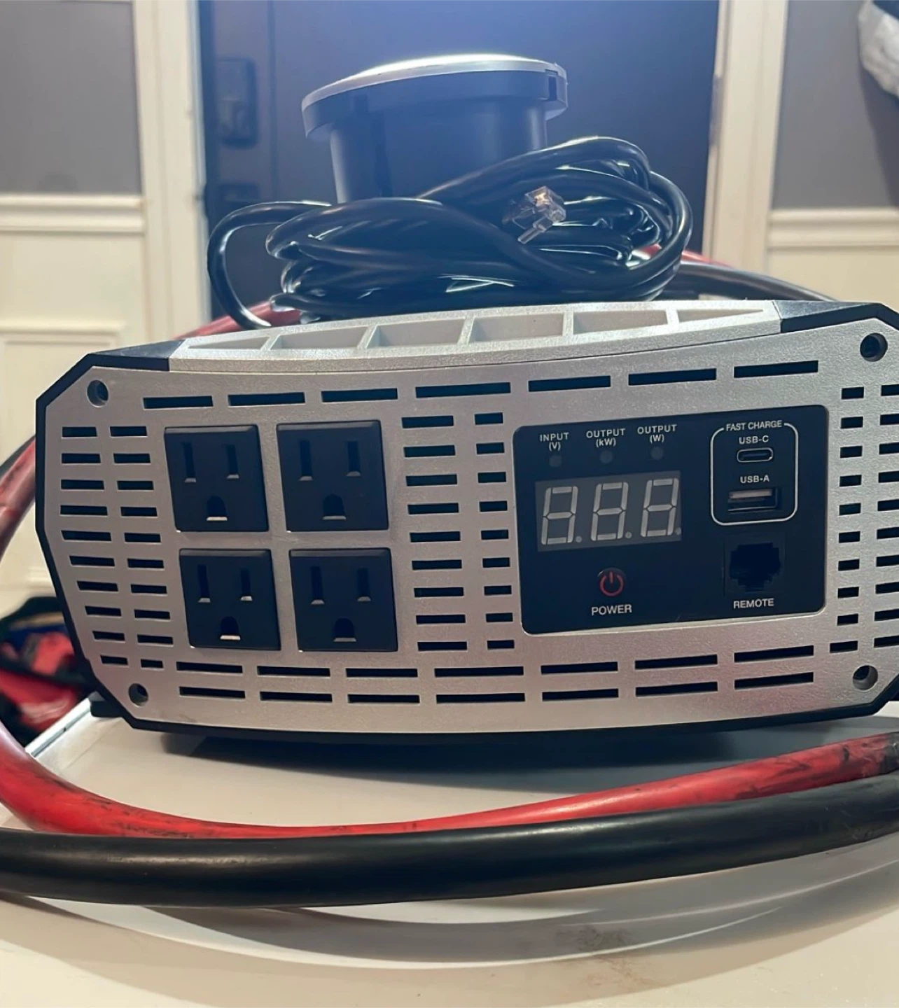 Cobra PRO3000W Power Inverter