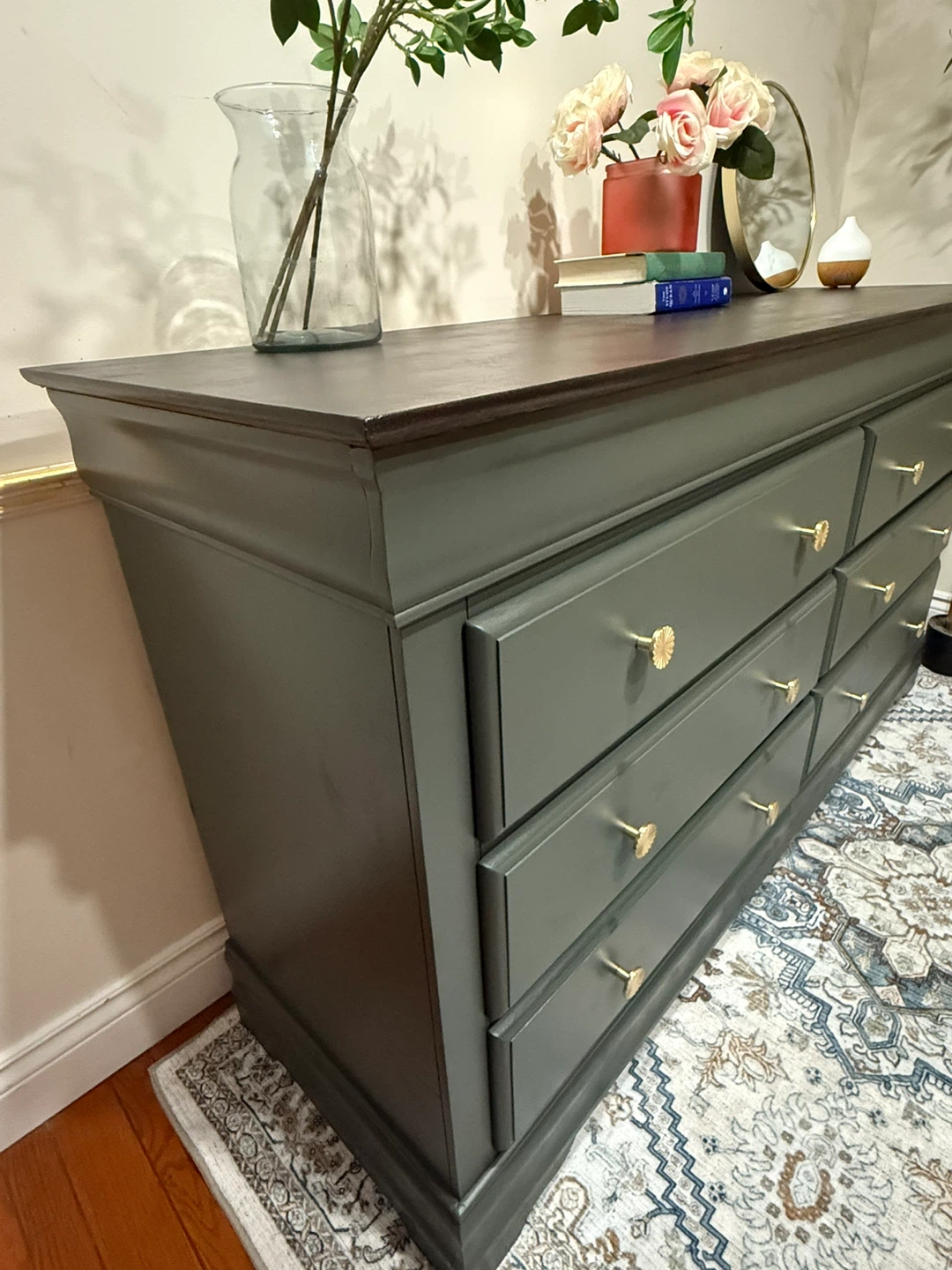 Painted 6-Drawer Dresser - photo 2