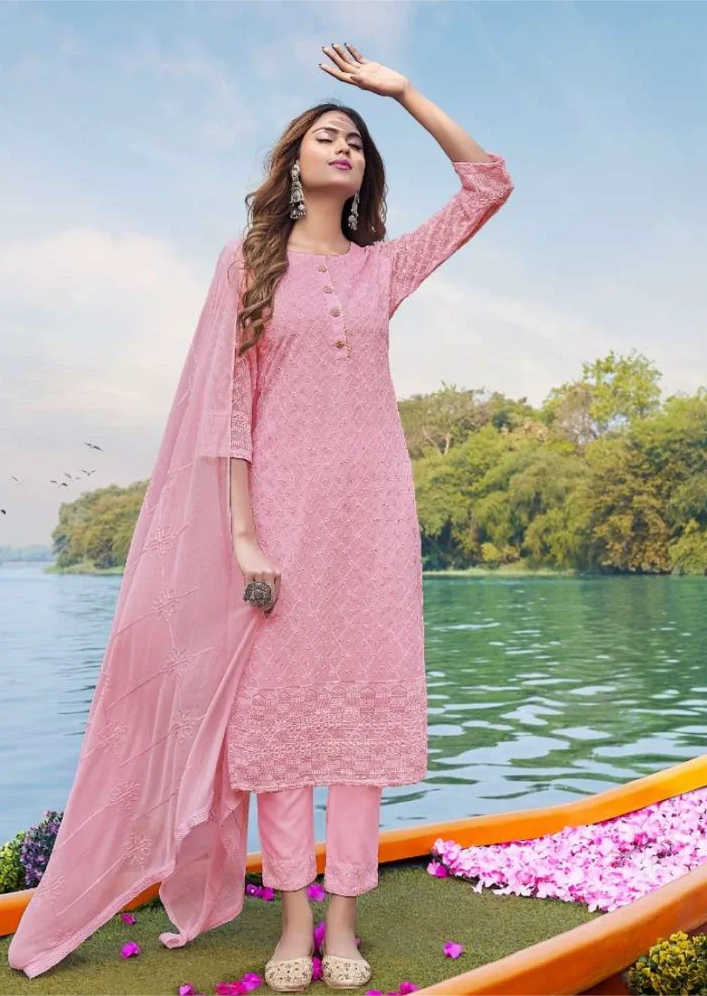 Women's Salwar Kameez image indicator(5)