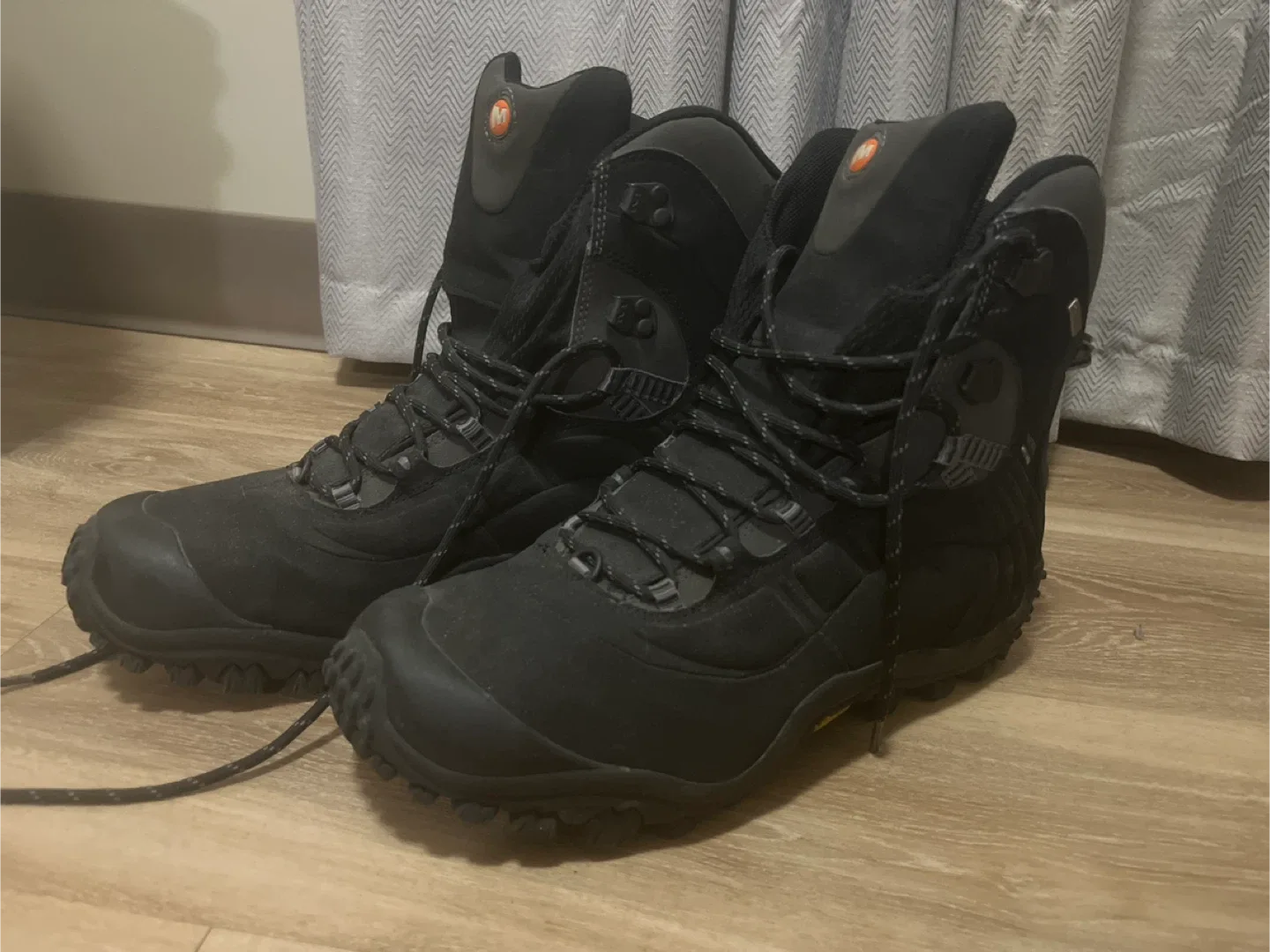 Merrell Black Winter Boots - Men's US 11 🥕 image indicator(4)