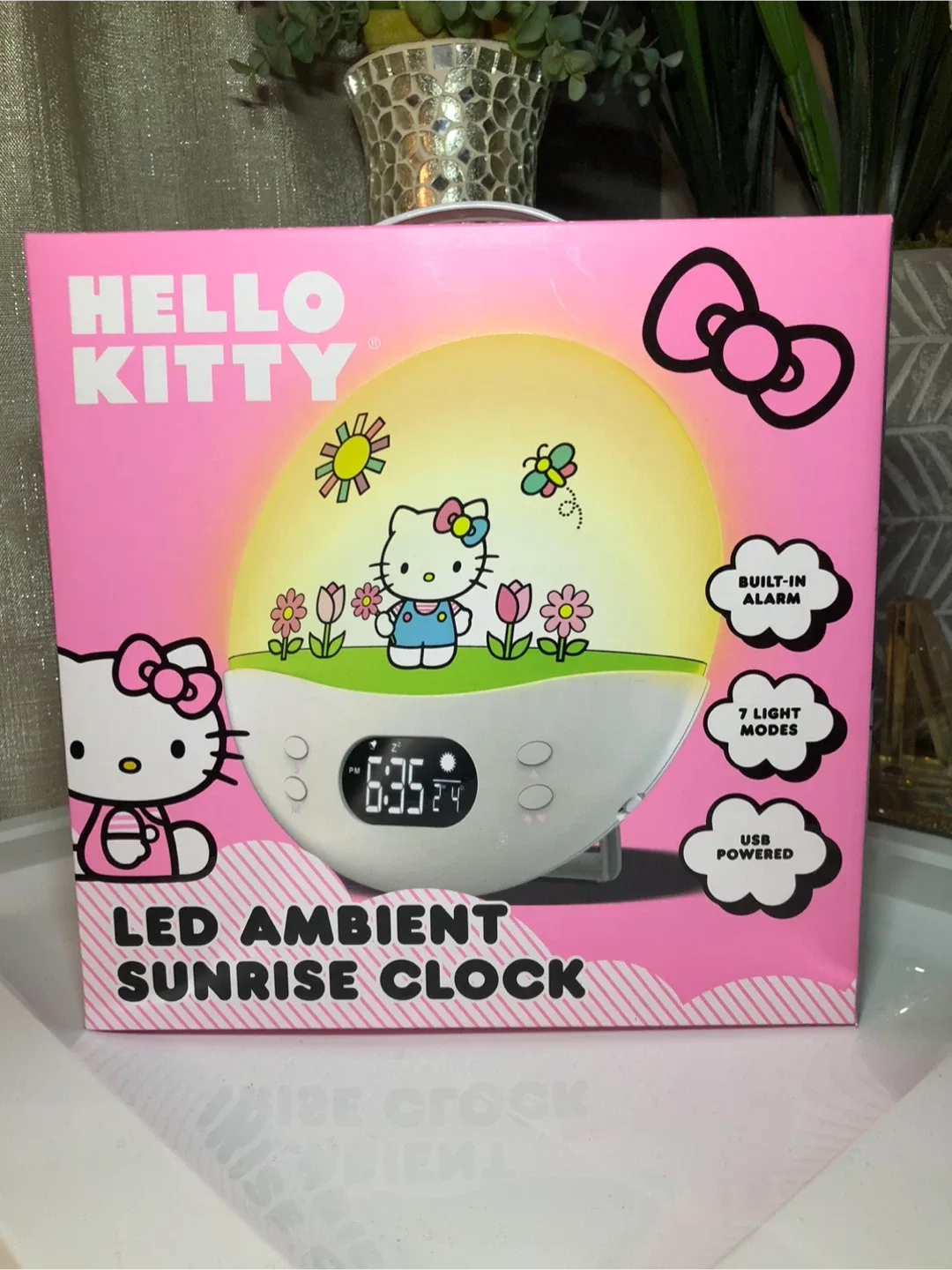 Hello Kitty LED Ambient Sunrise Clock - New in Box! thumbnail