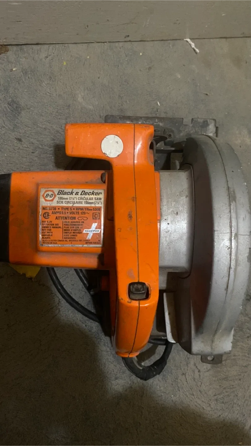 🥕Black & Decker 7 1/4" Circular Saw image indicator(4)
