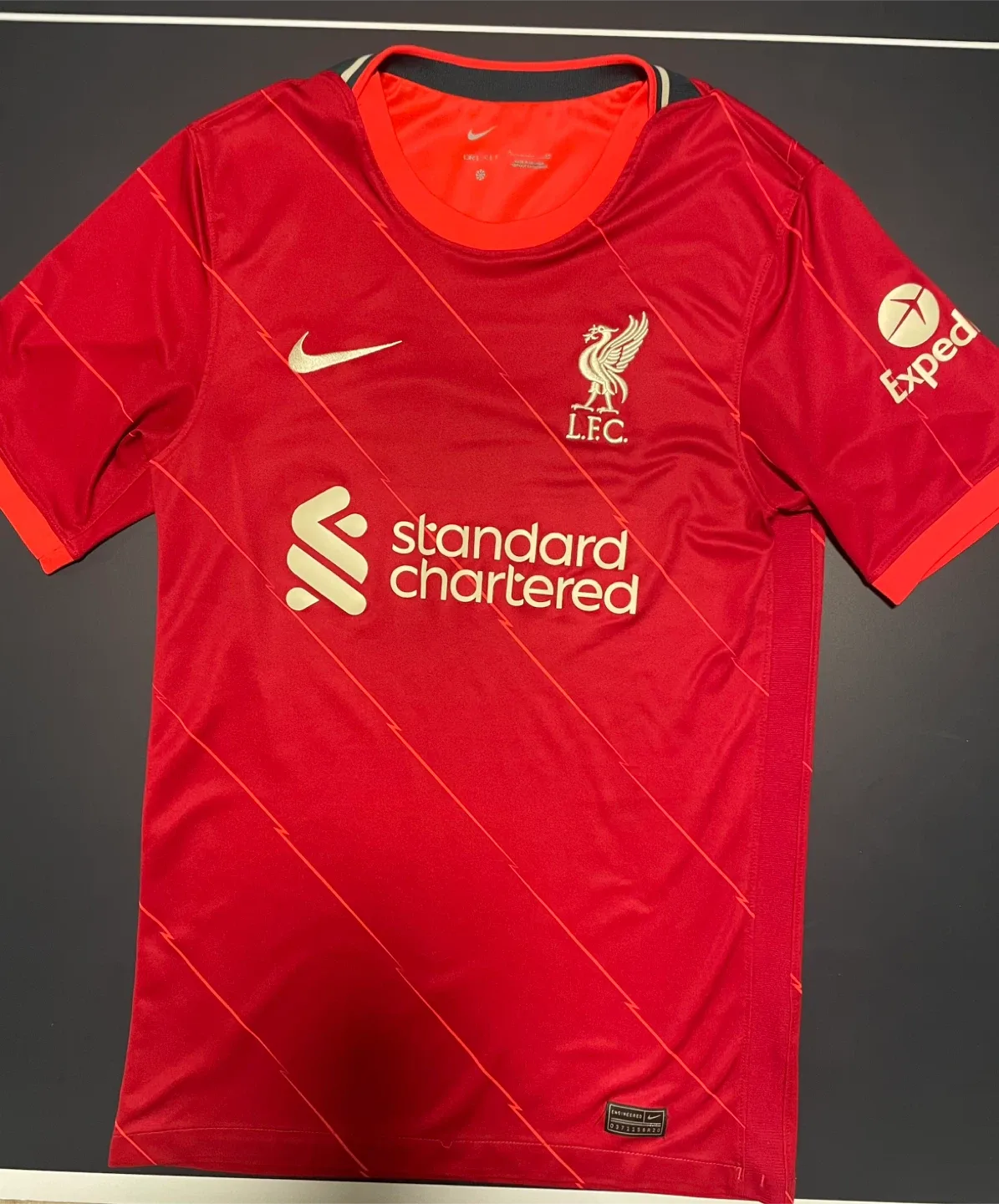 Liverpool FC Soccer Jersey - Size M thumbnail