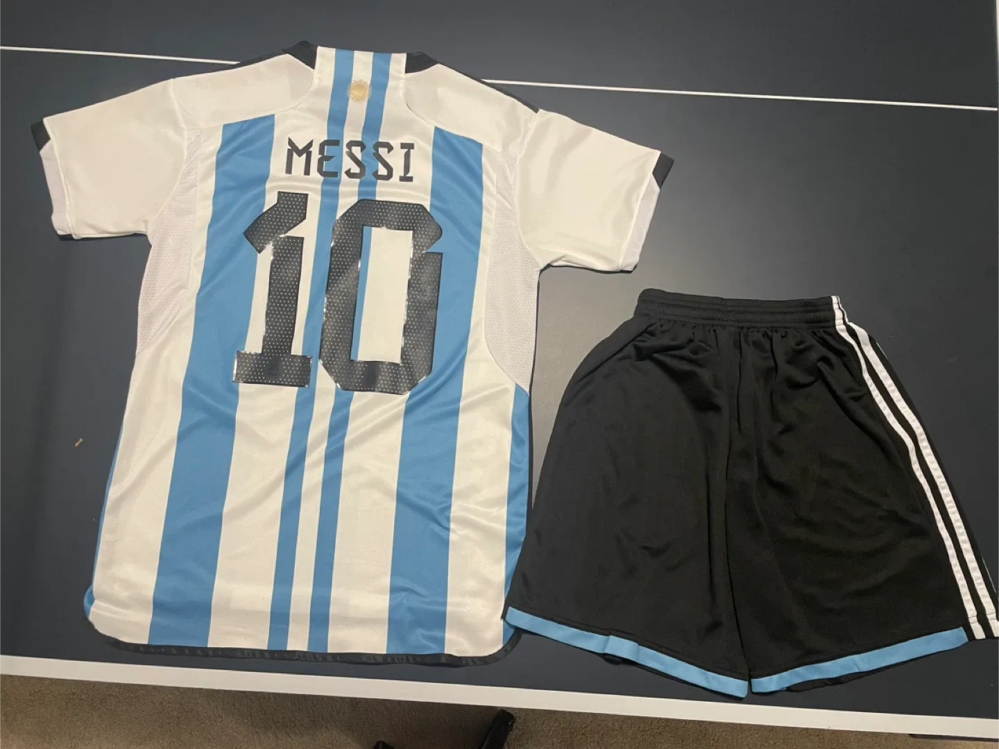 Adidas Argentina Messi #10 Soccer Jersey & Shorts Set image indicator(2)