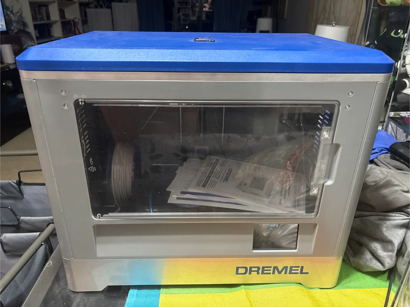 Dremel 3D Printer model 3020 image indicator(7)