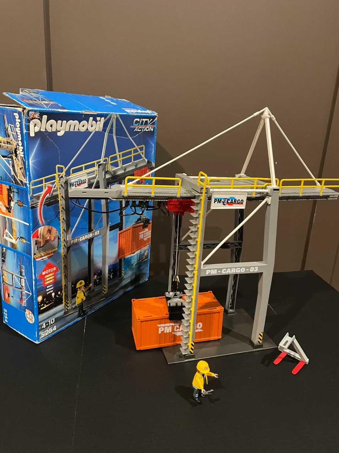 Playmobil City Action Cargo Crane Set image indicator(3)