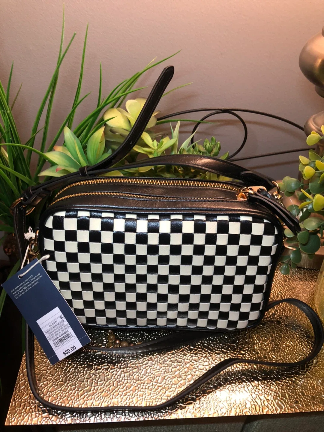 Universal Thread Black & White Checkerboard Crossbody Bag image indicator(3)