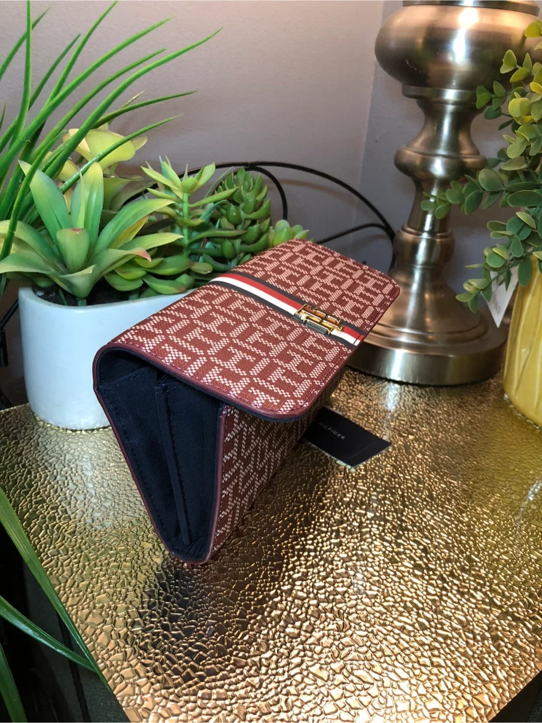 Tommy Hilfiger Wallet image indicator(5)