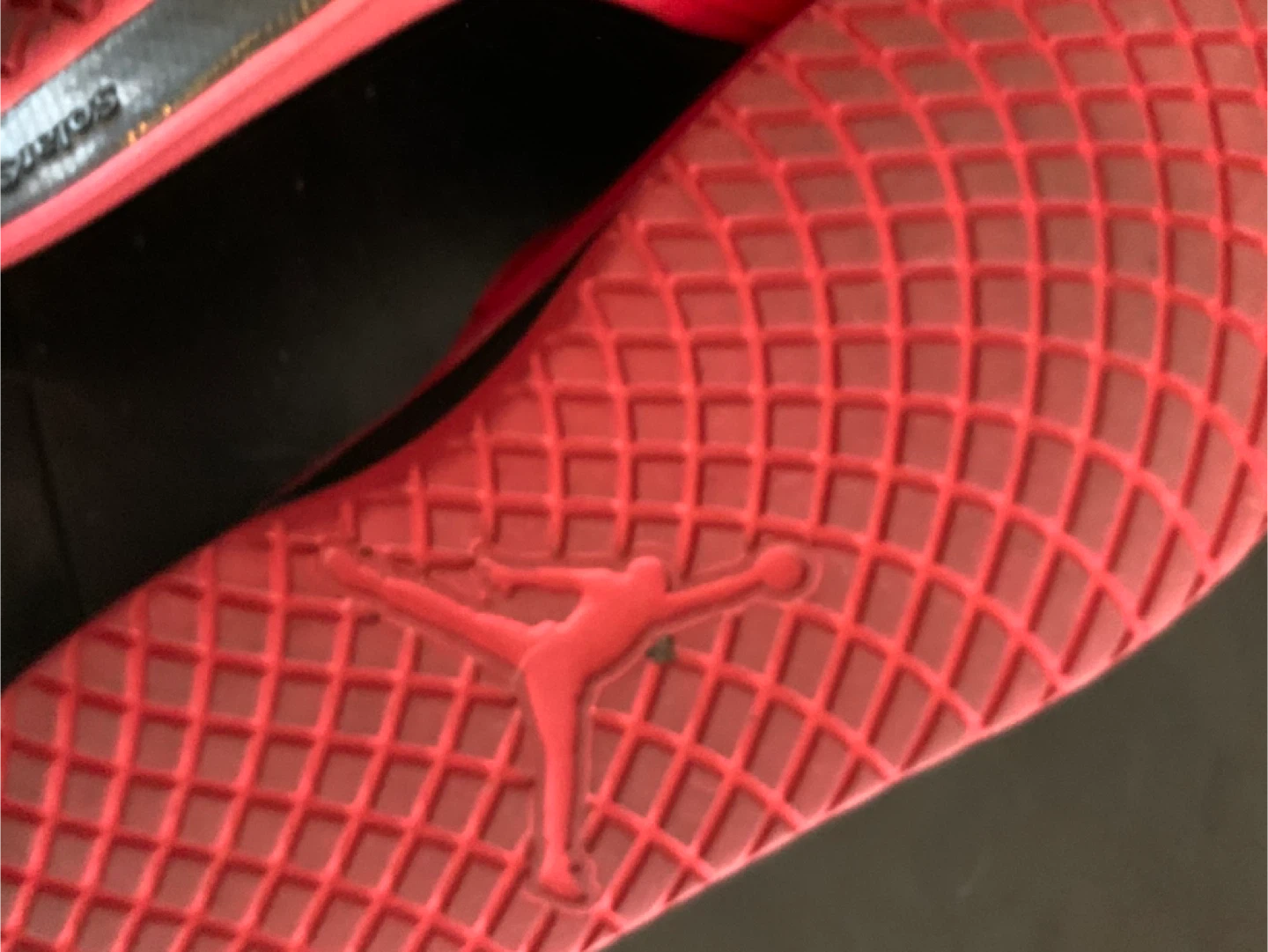 Jordan Red Slides & UGG Brown Flip Flops - photo 4