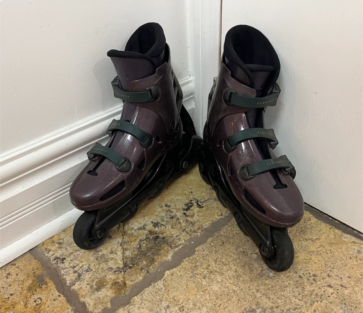 Women’s Roller Blades - size 7 - Purple Bravoblades