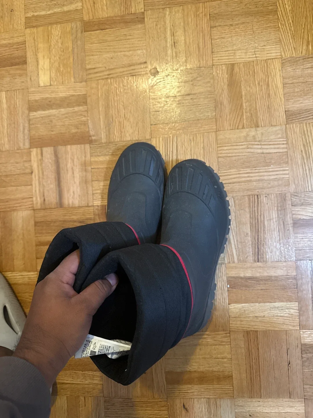 Quechua Men's Waterproof Boots Size 9