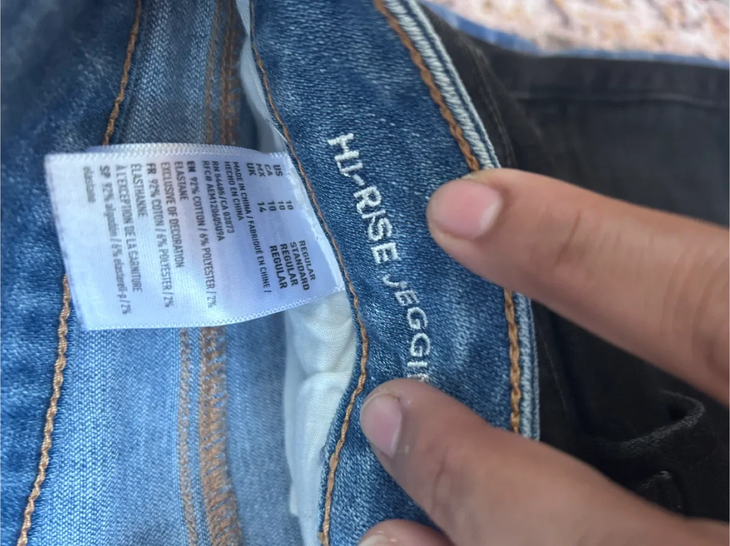 American Eagle Jeans Size 10 Read description ⤵️ image indicator(3)