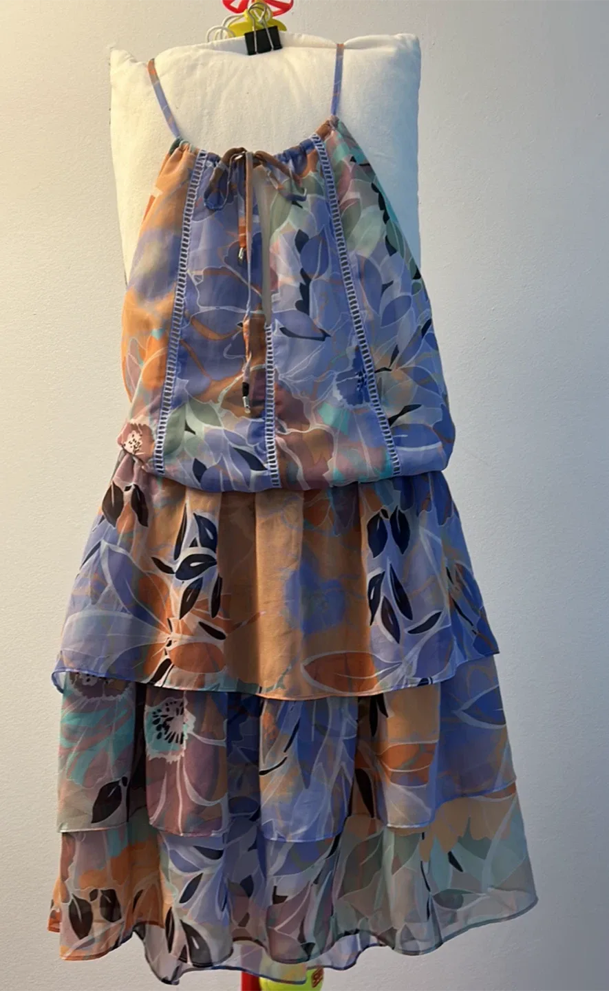 🌸 Marciano by Guess Floral Tiered Chiffon Dress image indicator(3)