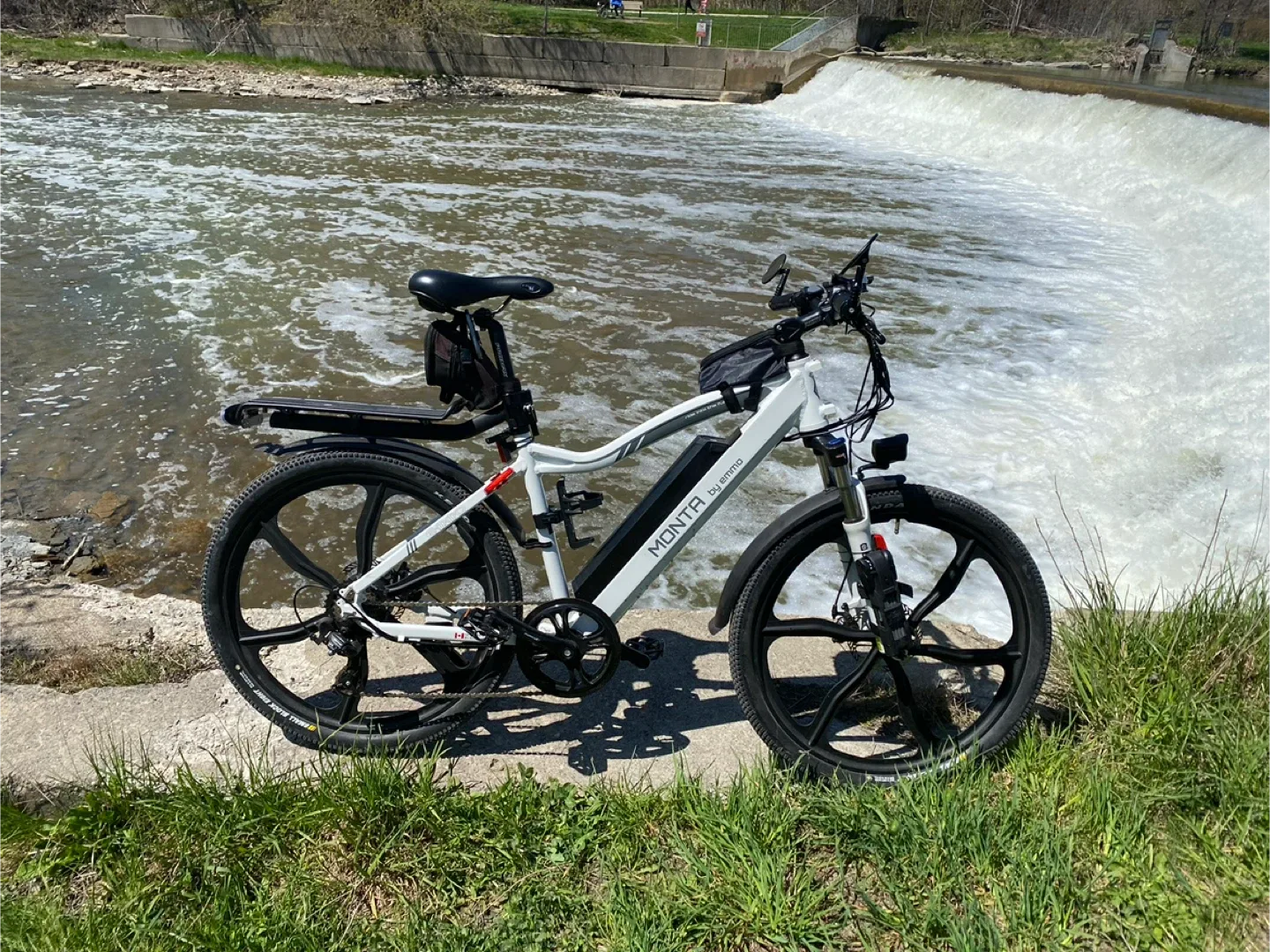 Emmo Monta Electric Bike image indicator(4)