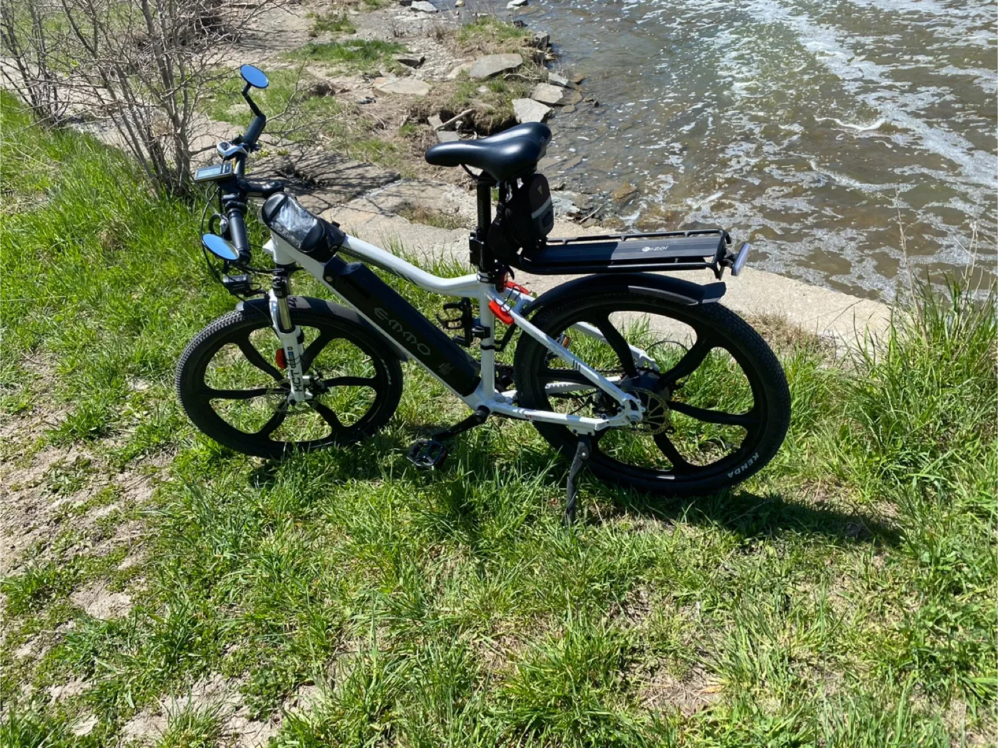 Emmo Monta Electric Bike image indicator(2)