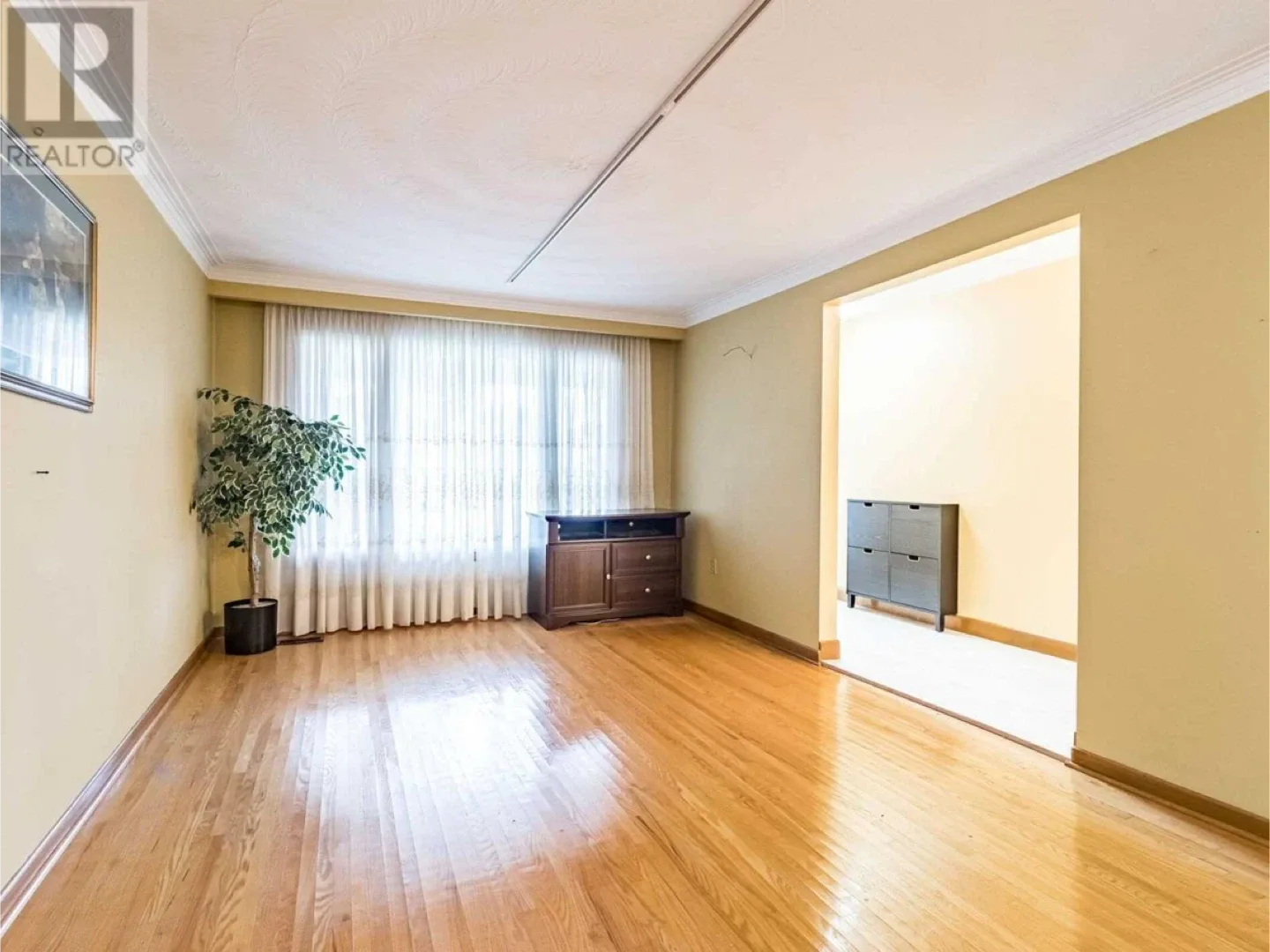 3 bed 2 bath for rent in Mississauga Lakeview image indicator(4)