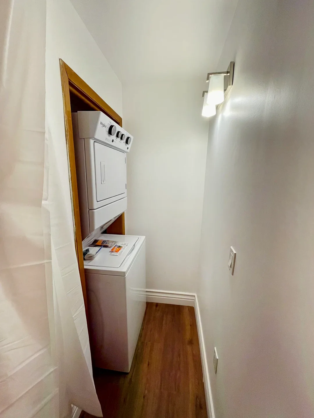 3 bed 2 bath for rent in Mississauga Lakeview image indicator(6)