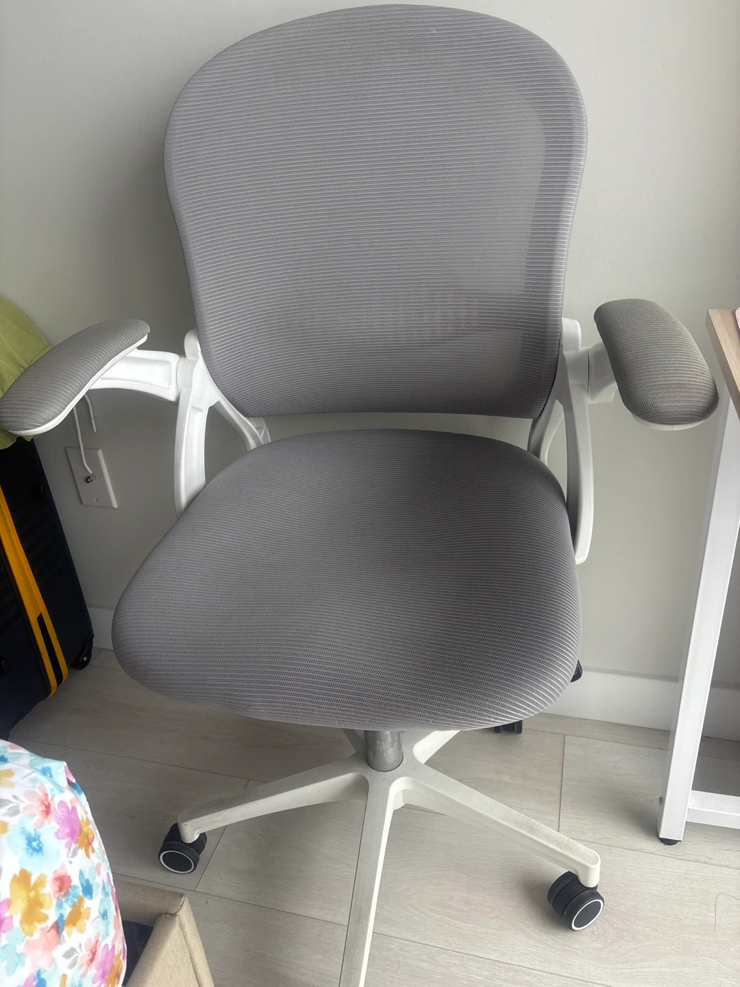 Desk and Office Chair Set - photo 2