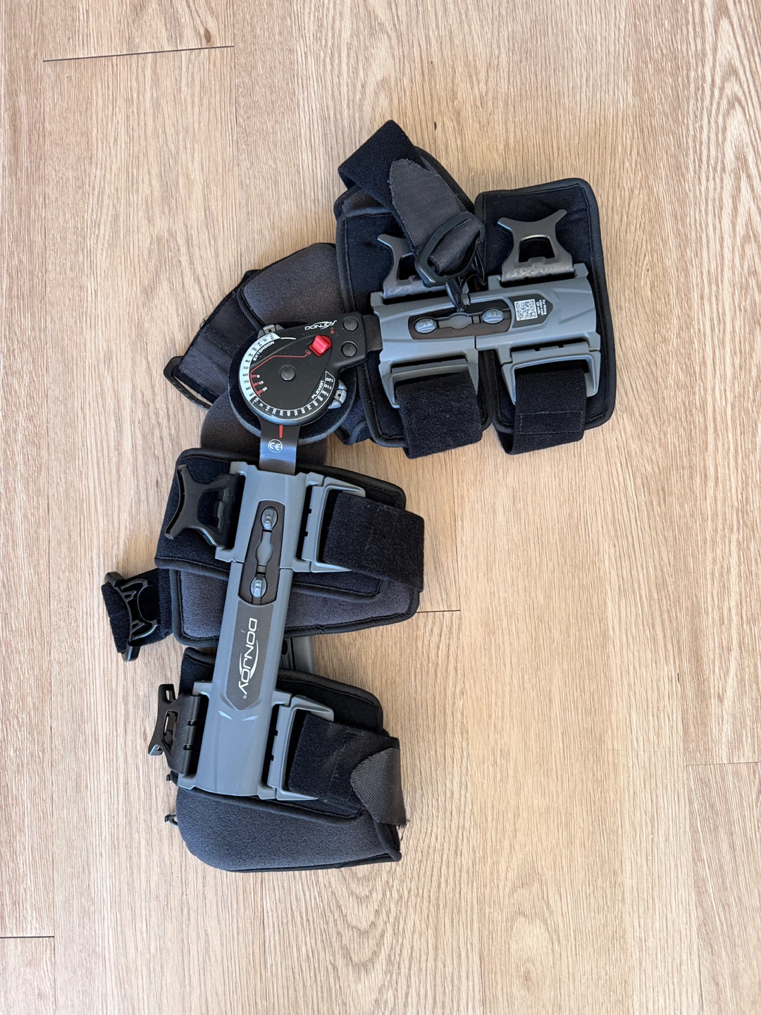 DonJoy Adjustable ROM Knee Brace