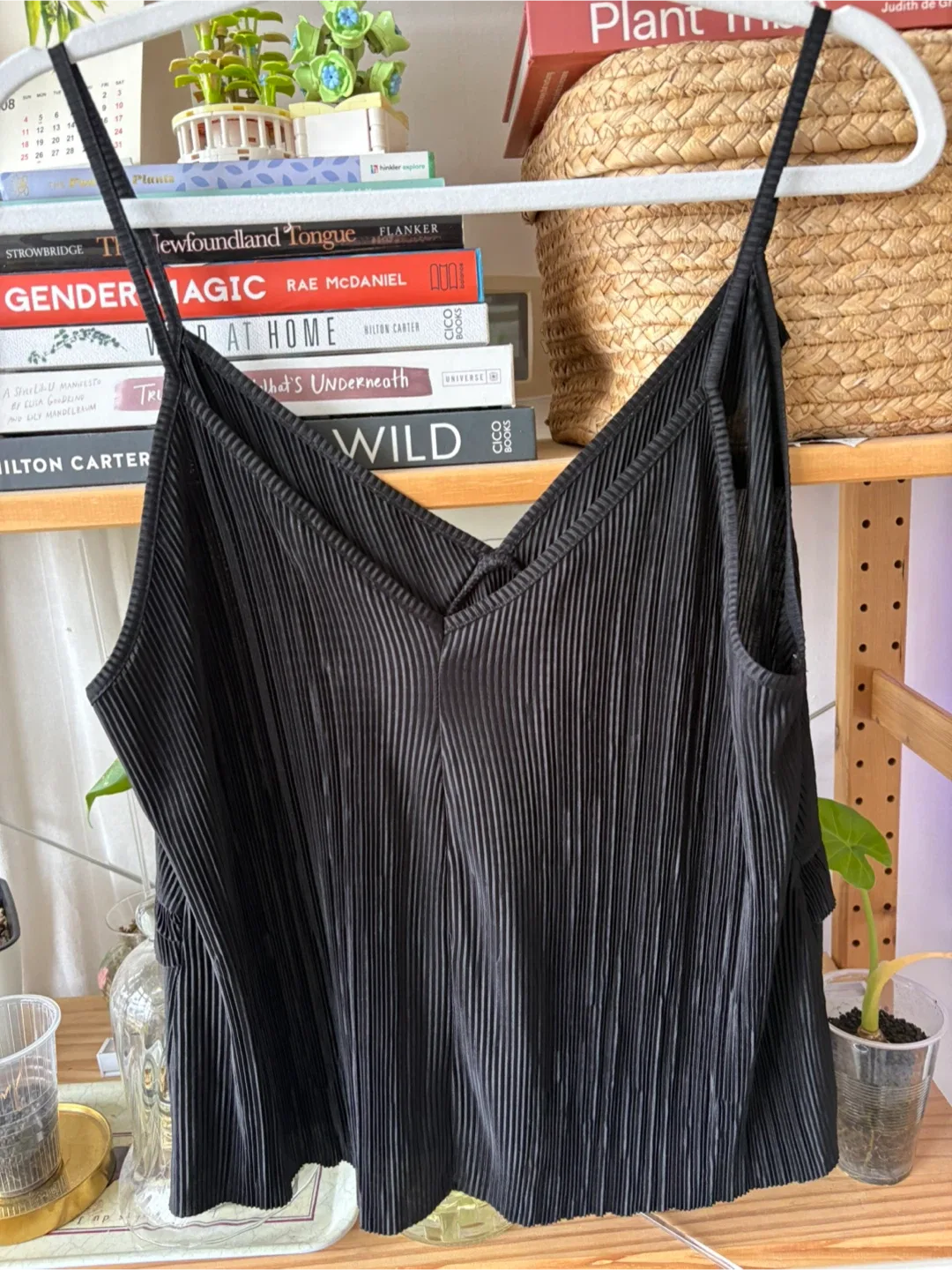 Zara Black Pleated Cami Top - Size L image indicator(2)